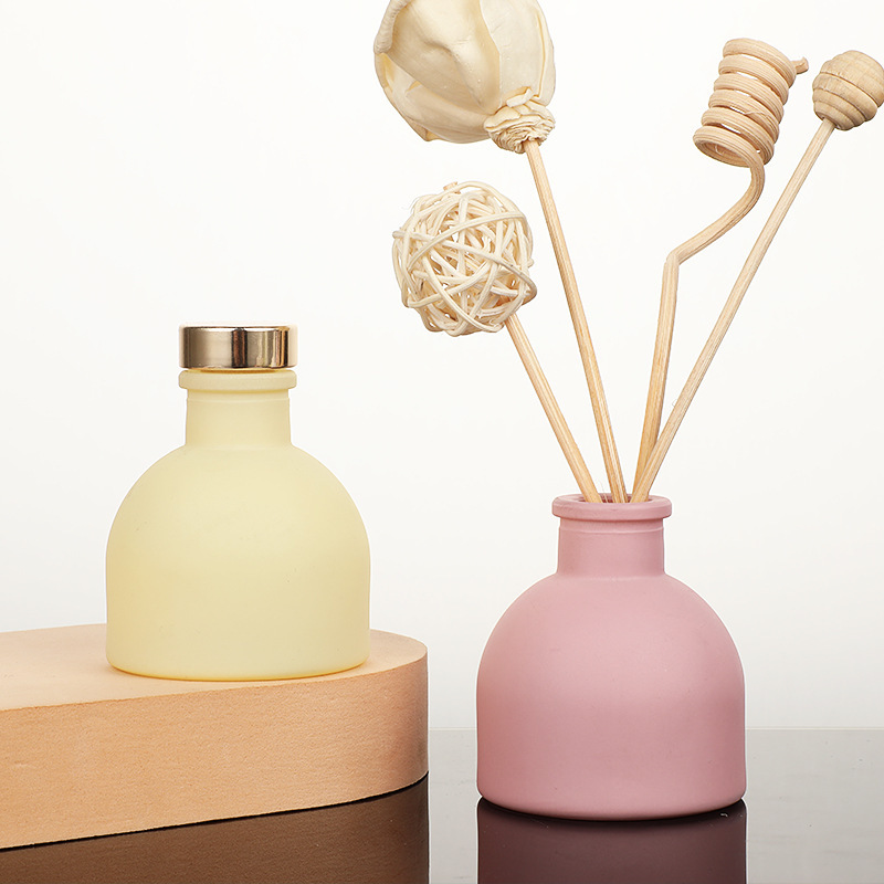 Home Fragrance Gift Set - 1pc 50ml Empty Pink/White/Yellow/Black Aromatherapy Diffuser